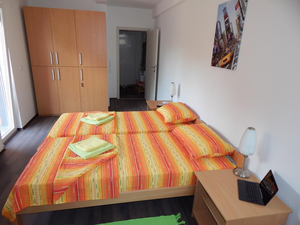Apartments Center Kg Kragujevac Szoba fotó